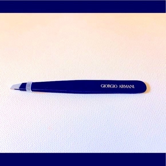 2/$20 • Giorgio Armani Angled Tweezers - Picture 2 of 3